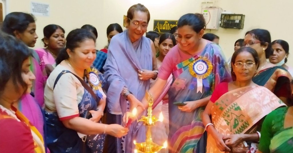 Bibi Russell launches her event in Kolkata